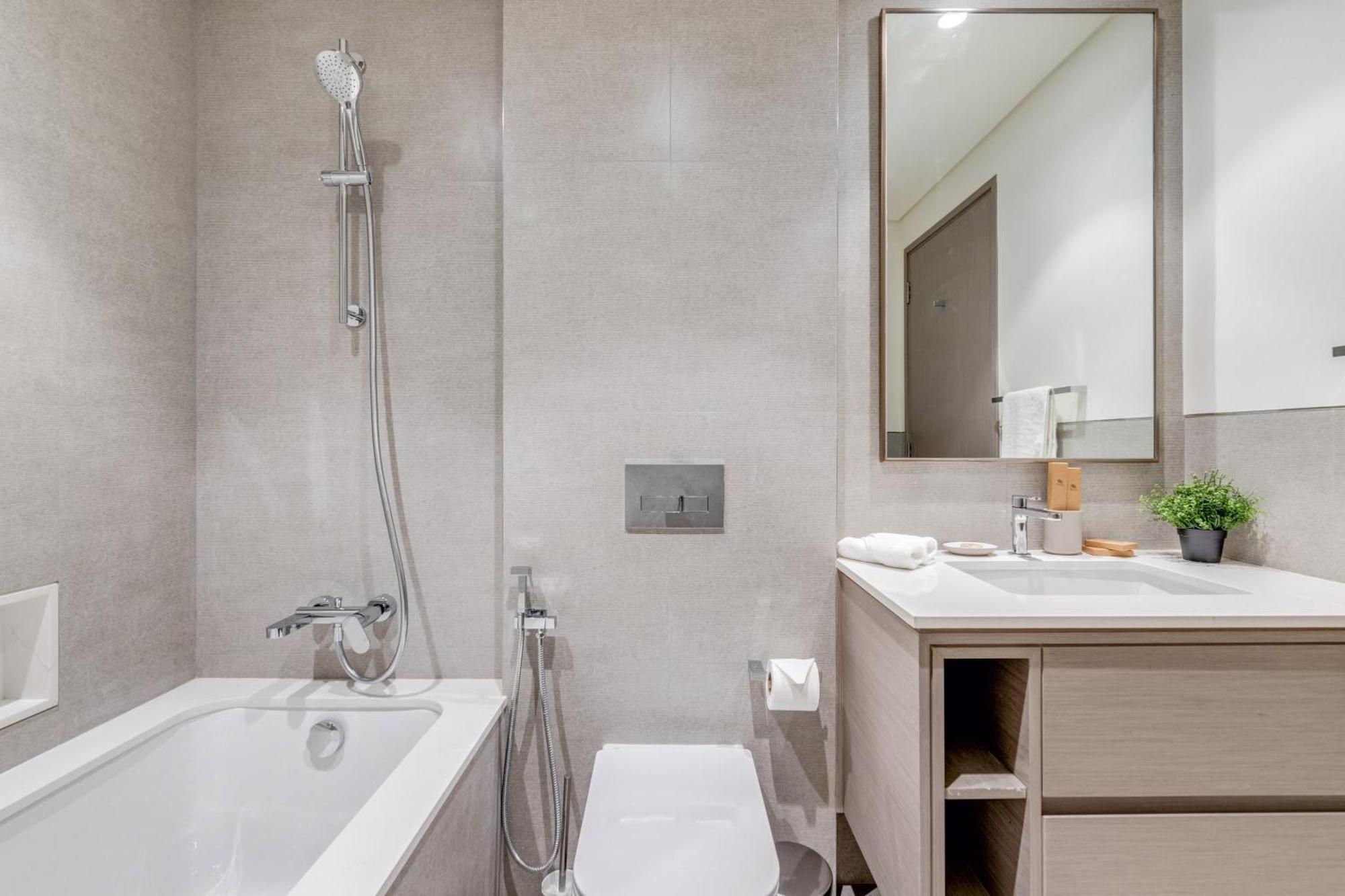 Grande Signature - 2br Modern Luxury Appartement Dubai